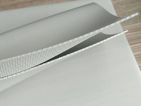 加筋內增強pvc防水卷材